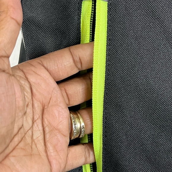 Franklin Sports Youth MLB Batpack Baseball Equipment Bag - Picture 4 of 10